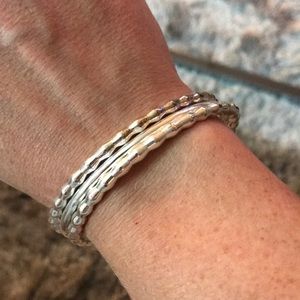 Set of 3 silver bangles